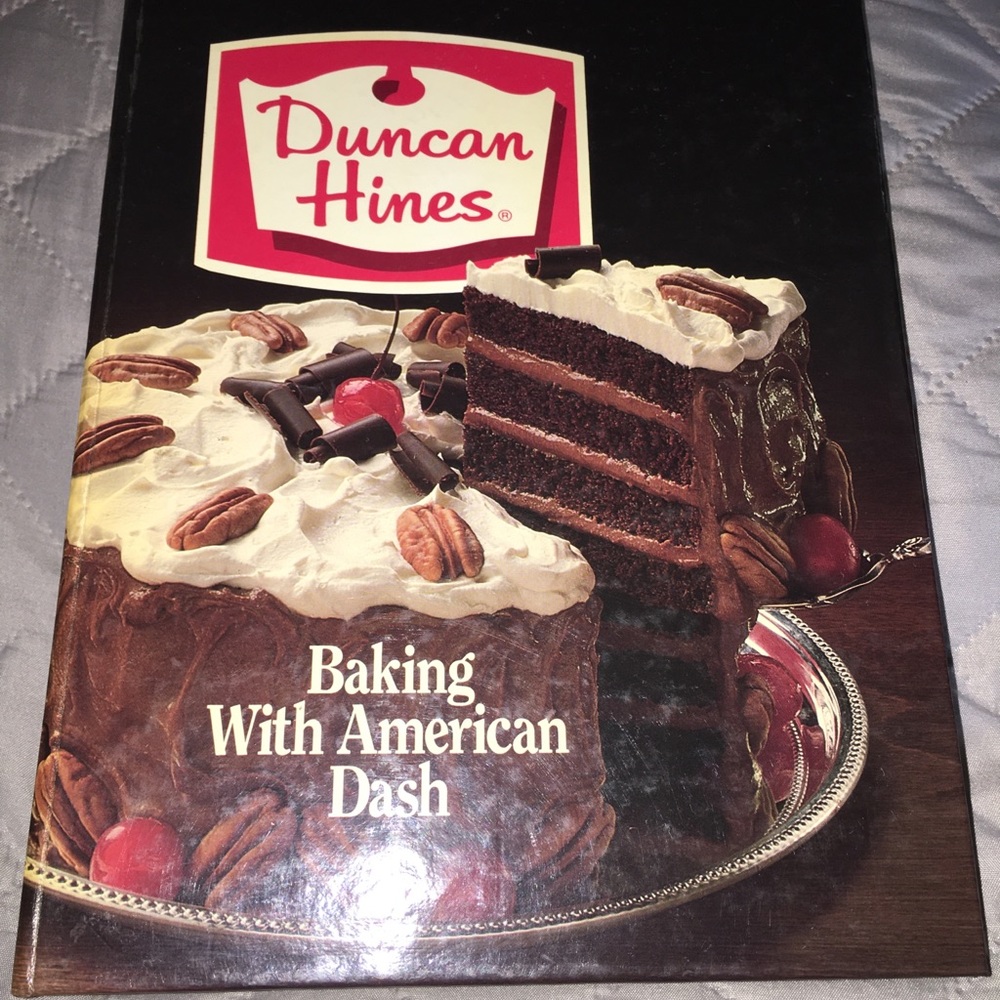 Vintage Duncan Hines Cook Book 1982 Procter&Gamble
